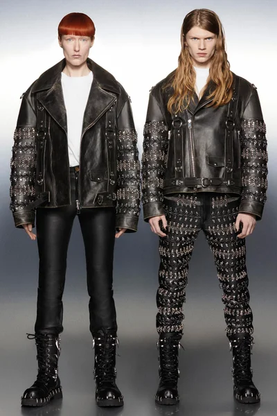 Look 40